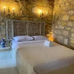 度假居 Oezel Tasarimli Tarihi Tas Ev Çeşme