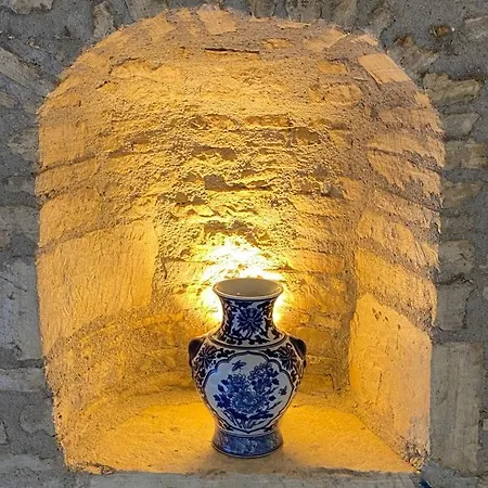 Oezel Tasarimli Tarihi Tas Ev *